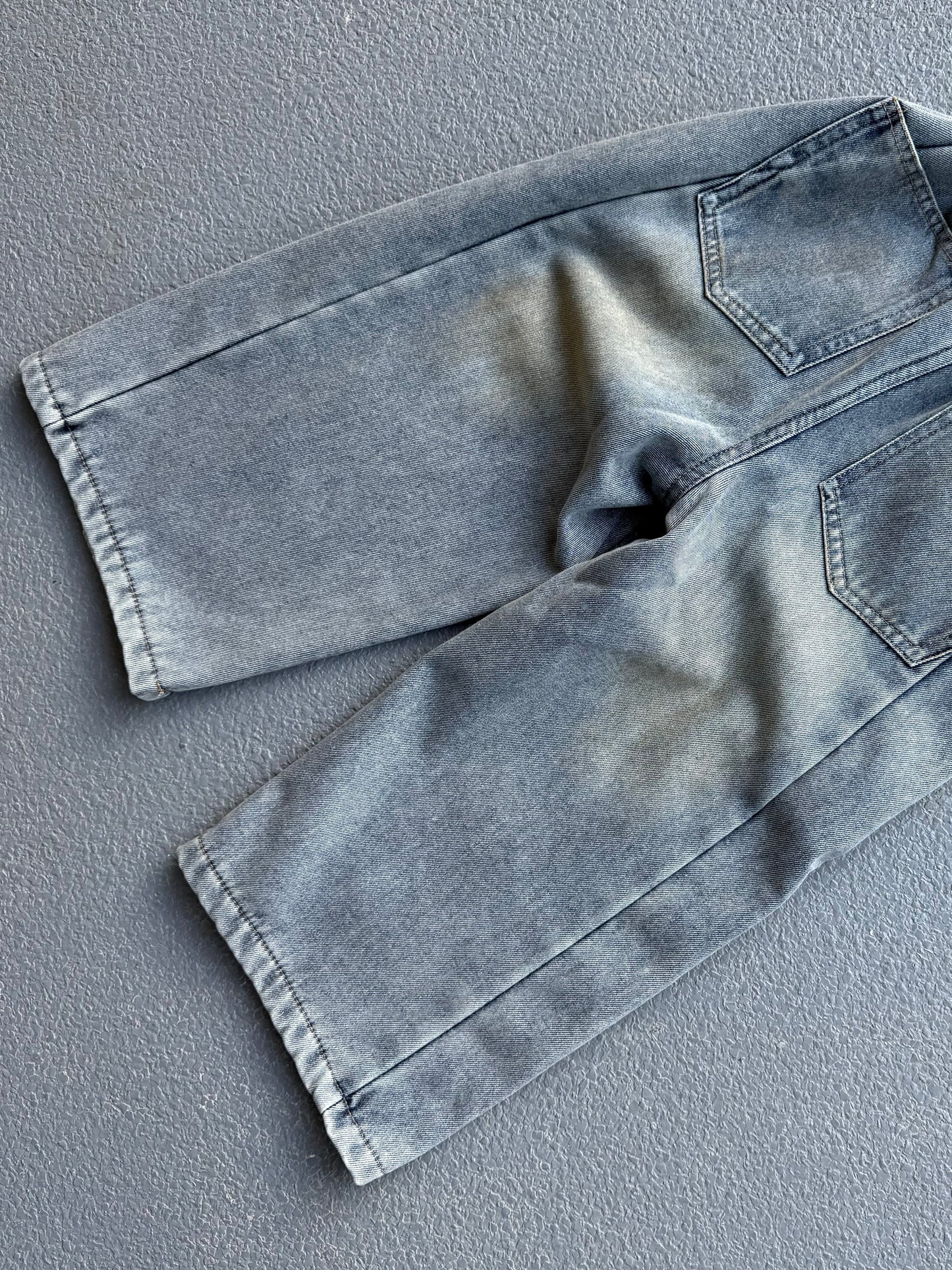 Front Seam Loose Fit Jeans