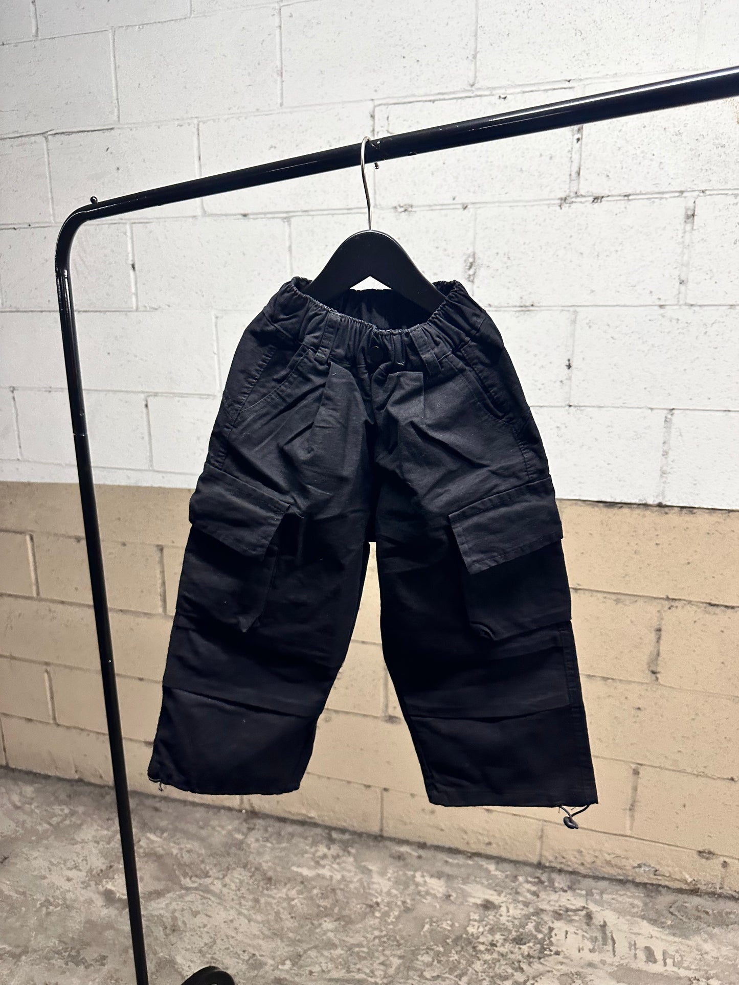 Loose Fit Cargo Pants